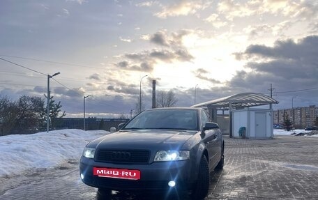 Audi A4, 2002 год, 250 000 рублей, 2 фотография
