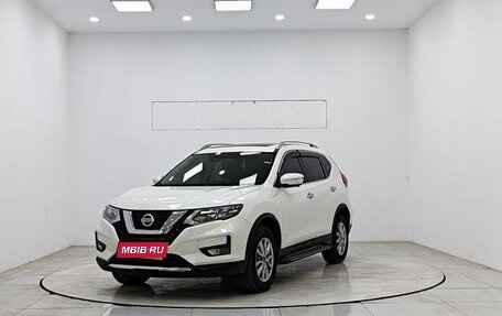 Nissan X-Trail, 2023 год, 1 800 000 рублей, 1 фотография
