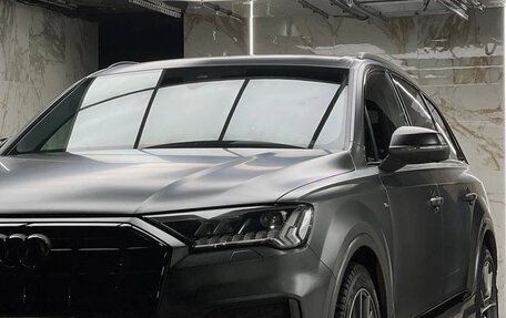 Audi Q7, 2023 год, 10 000 000 рублей, 3 фотография