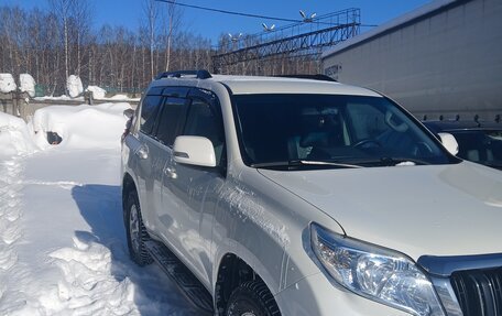 Toyota Land Cruiser Prado 150 рестайлинг 2, 2015 год, 3 800 000 рублей, 1 фотография