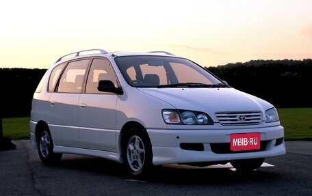 Toyota Ipsum II, 1996 год, 585 000 рублей, 1 фотография