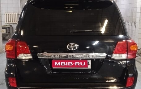 Toyota Land Cruiser 200, 2013 год, 3 750 000 рублей, 1 фотография