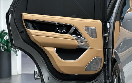 Land Rover Range Rover IV рестайлинг, 2025 год, 26 000 000 рублей, 28 фотография