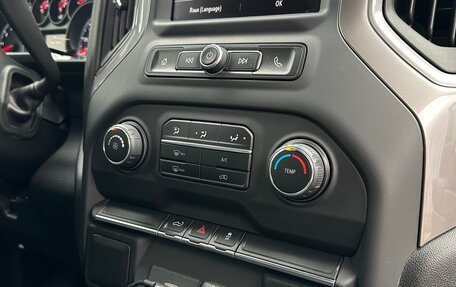 Chevrolet Silverado, 2020 год, 4 999 999 рублей, 5 фотография