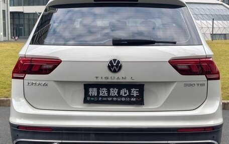 Volkswagen Tiguan II, 2021 год, 2 600 000 рублей, 4 фотография