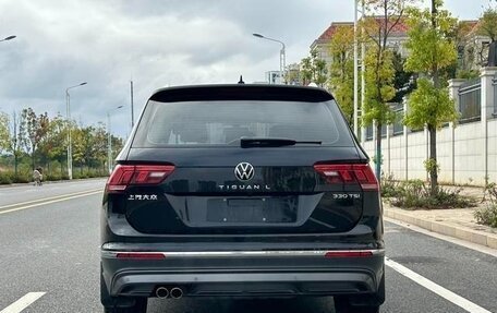 Volkswagen Tiguan II, 2021 год, 2 600 000 рублей, 4 фотография