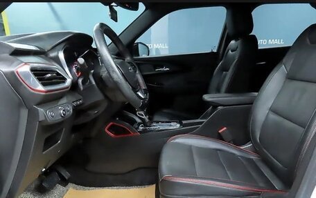 Chevrolet TrailBlazer, 2022 год, 1 900 000 рублей, 4 фотография