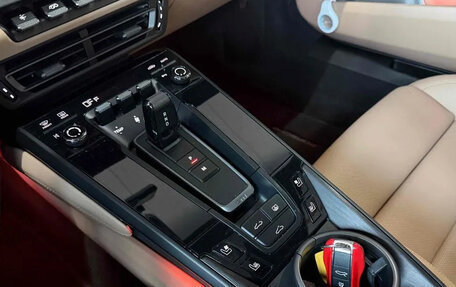 Porsche 911, 2023 год, 13 737 777 рублей, 9 фотография