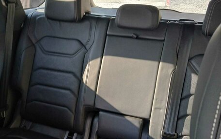 Volkswagen Touareg III, 2022 год, 7 500 000 рублей, 5 фотография