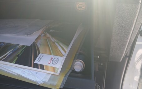 Toyota Land Cruiser Prado 150 рестайлинг 2, 2015 год, 3 800 000 рублей, 7 фотография