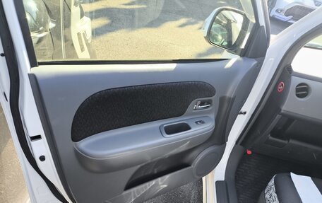 Toyota Sienta I, 2013 год, 990 000 рублей, 12 фотография