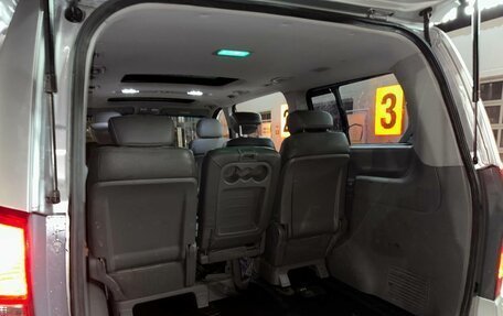 Hyundai Grand Starex Grand Starex I рестайлинг 2, 2009 год, 1 420 000 рублей, 10 фотография