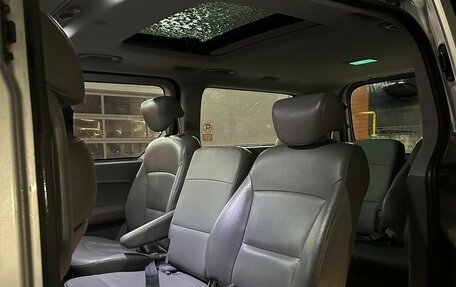 Hyundai Grand Starex Grand Starex I рестайлинг 2, 2009 год, 1 420 000 рублей, 2 фотография