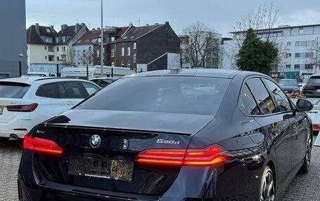 BMW 5 серия, 2025 год, 10 000 000 рублей, 7 фотография