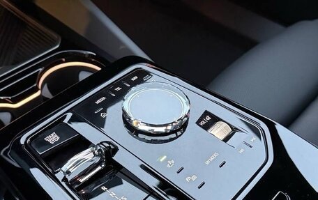 BMW 5 серия, 2025 год, 10 000 000 рублей, 18 фотография