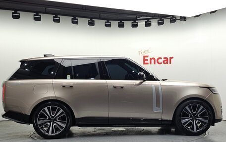 Land Rover Range Rover IV рестайлинг, 2024 год, 23 650 000 рублей, 6 фотография