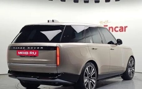 Land Rover Range Rover IV рестайлинг, 2024 год, 23 650 000 рублей, 2 фотография