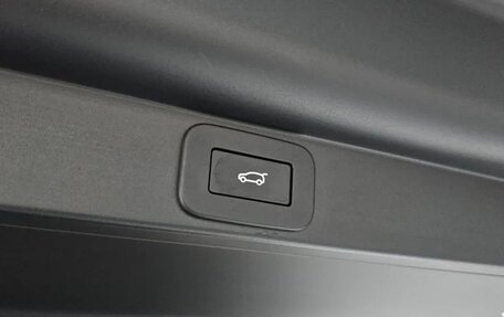 Land Rover Range Rover IV рестайлинг, 2024 год, 23 650 000 рублей, 20 фотография