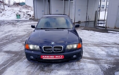 BMW 3 серия, 2001 год, 547 000 рублей, 2 фотография