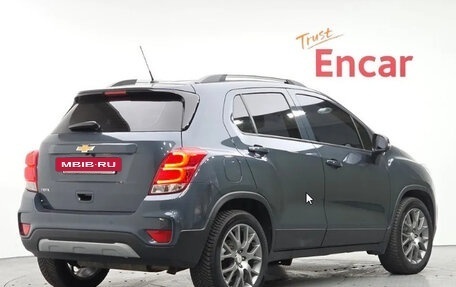 Chevrolet Trax, 2022 год, 1 000 202 рублей, 10 фотография