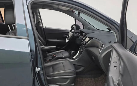 Chevrolet Trax, 2022 год, 1 000 202 рублей, 18 фотография