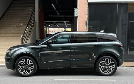 Land Rover Range Rover Evoque II, 2024 год, 4 400 000 рублей, 4 фотография
