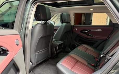 Land Rover Range Rover Evoque II, 2024 год, 4 400 000 рублей, 16 фотография