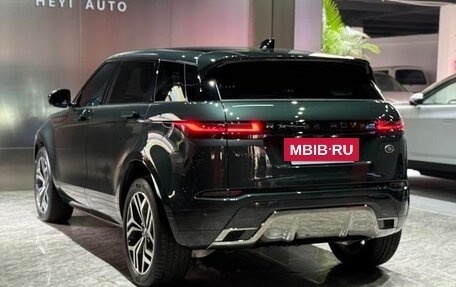 Land Rover Range Rover Evoque II, 2024 год, 4 400 000 рублей, 5 фотография