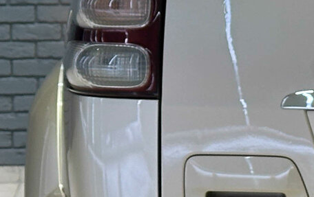 Toyota Land Cruiser Prado 120 рестайлинг, 2007 год, 2 390 000 рублей, 10 фотография