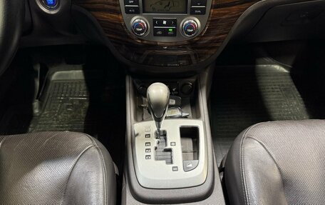 Hyundai Santa Fe III рестайлинг, 2011 год, 1 490 000 рублей, 13 фотография