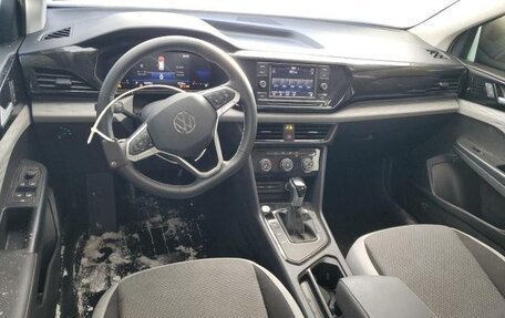 Volkswagen Taos, 2023 год, 2 370 000 рублей, 8 фотография