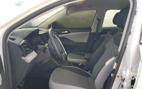 Volkswagen Taos, 2023 год, 2 370 000 рублей, 7 фотография