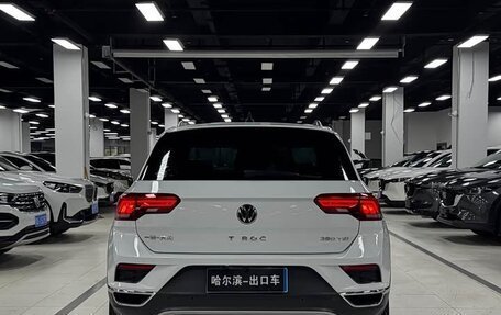 Volkswagen T-Roc I, 2022 год, 1 700 000 рублей, 5 фотография