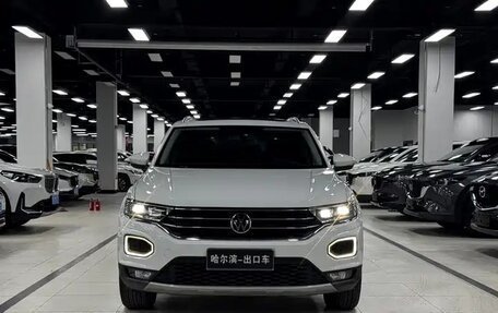 Volkswagen T-Roc I, 2022 год, 1 700 000 рублей, 8 фотография