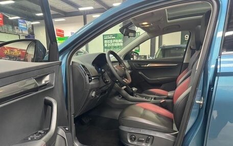 Skoda Karoq I, 2021 год, 1 700 000 рублей, 6 фотография