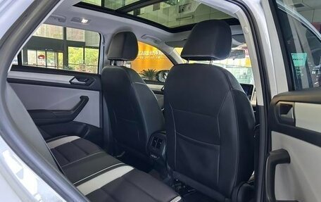 Volkswagen T-Roc I, 2022 год, 1 420 000 рублей, 7 фотография