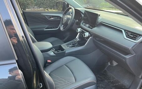 Toyota RAV4, 2025 год, 3 870 009 рублей, 14 фотография