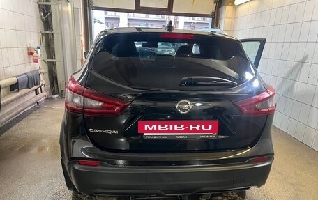 Nissan Qashqai, 2021 год, 2 450 000 рублей, 2 фотография