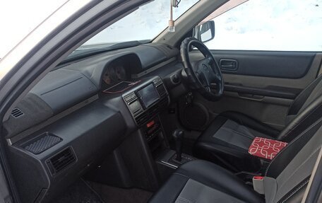 Nissan X-Trail, 2000 год, 550 000 рублей, 12 фотография