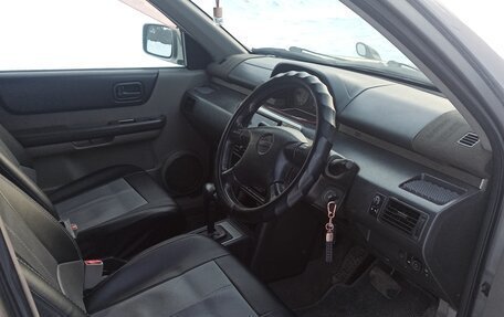 Nissan X-Trail, 2000 год, 550 000 рублей, 9 фотография