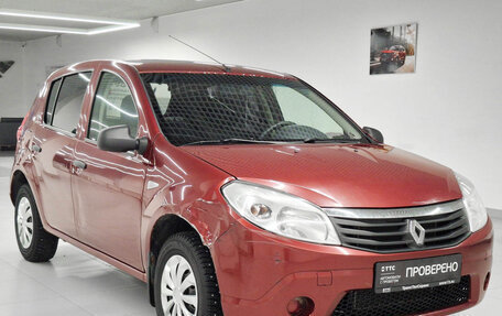 Renault Sandero I, 2014 год, 637 000 рублей, 3 фотография