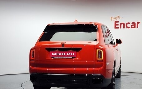 Rolls-Royce Cullinan, 2023 год, 44 885 000 рублей, 7 фотография