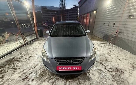 KIA cee'd I рестайлинг, 2009 год, 530 000 рублей, 2 фотография