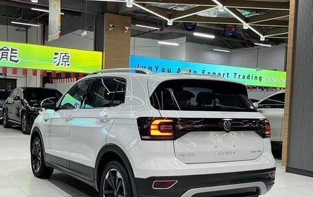 Volkswagen T-Cross I, 2023 год, 1 290 000 рублей, 4 фотография