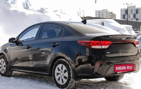 KIA Rio IV, 2018 год, 1 319 000 рублей, 5 фотография