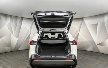 Toyota RAV4, 2020 год, 3 743 000 рублей, 12 фотография