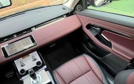 Land Rover Range Rover Evoque II, 2024 год, 4 650 009 рублей, 13 фотография