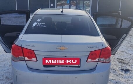 Chevrolet Cruze II, 2009 год, 420 000 рублей, 3 фотография