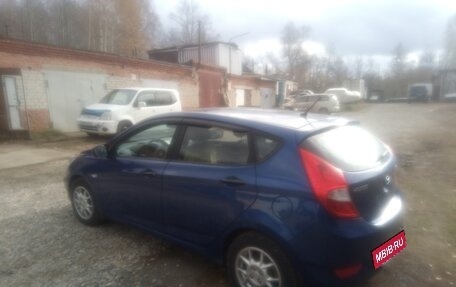 Hyundai Solaris II рестайлинг, 2012 год, 750 000 рублей, 6 фотография