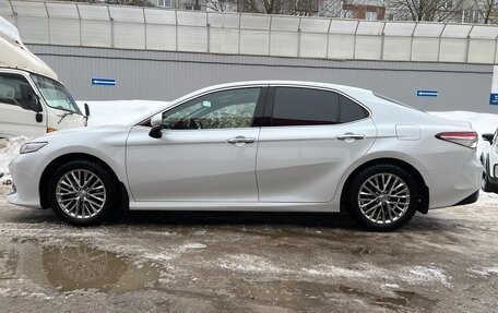 Toyota Camry, 2021 год, 3 450 000 рублей, 3 фотография